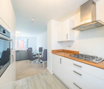 Daffodil Gardens, NG12 - Photo 4