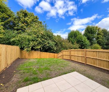 3 bedroom semi-detached house to rent - Photo 2