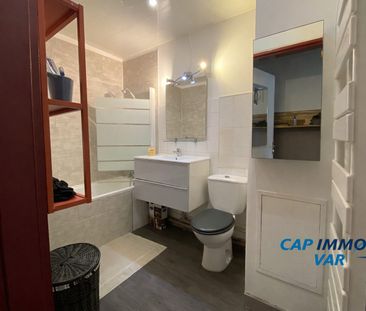 Location Appartement 1 pièce 31m² ST CYR SUR MER 83270 - Photo 3