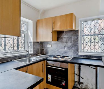 Glendale Close, Bradford, BD6 2LR - Photo 4