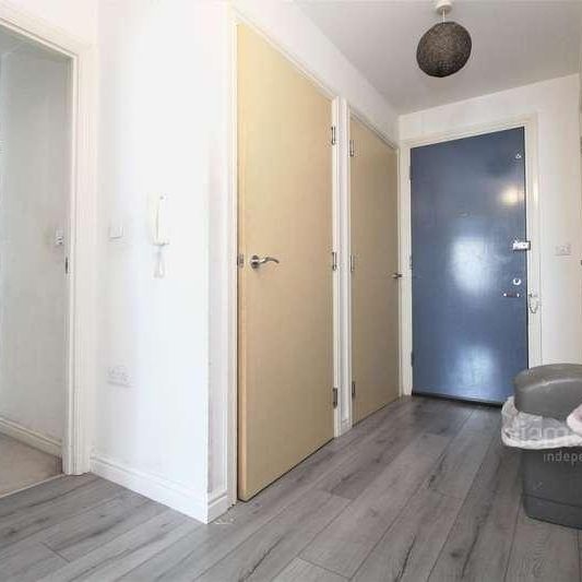 Prince Regent Road, Hounslow, TW3 - Photo 1