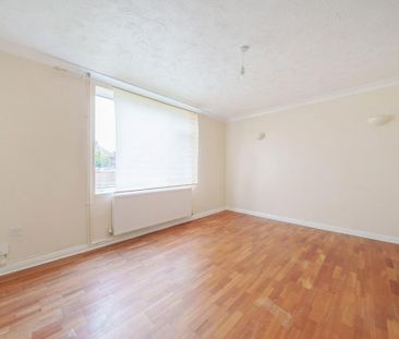 3 bedroom end of terrace house to rent - Photo 6