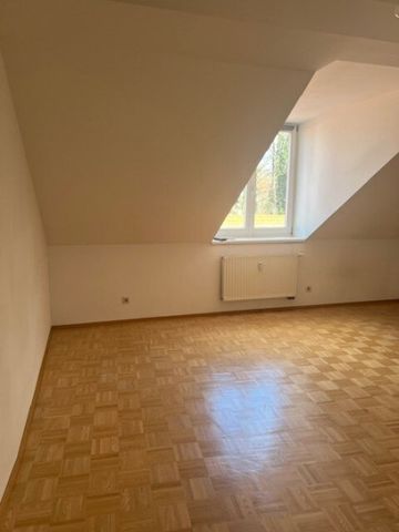 Charmante 2-Zimmer-Dachgeschosswohnung in Geidorf – Ihr neues Zuhause! - Photo 5