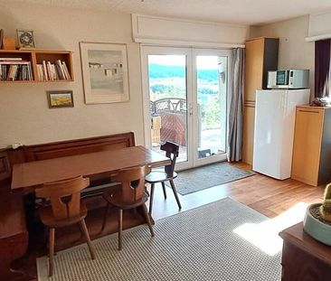 Bel appartement de 3 pièces dans une villa avec terrasse au Locle - Photo 5