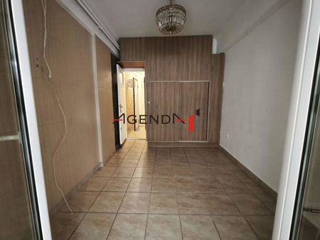 Studio/Γκαρσονιέρα για ενοικίαση Κυψέλη - Photo 4