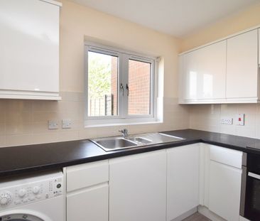Shaw Drive, WALTON-ON-THAMES, KT12 - Photo 3