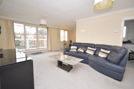 2 bedroom apartment to rent - Photo 2