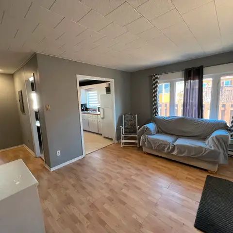 Sept-îles Tout Inclus - 1200$/mois WIFI - Photo 1