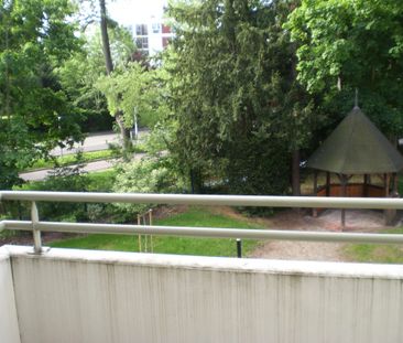 2 pièces 49 m2 - cuisine équipée - 2 terrasses - parking - Photo 2