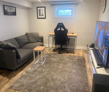 For Lease - 431 Oceanside Avenue, Richmond Hill, Ontario - Photo 4