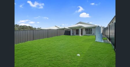 BRAND NEW 4 DUPLEX CLOSE TO THE HUNTER EXPRESS - Photo 5