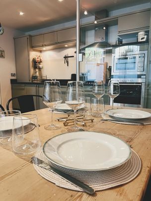 2 Bed Flat, Hove, BN3 - Photo 1