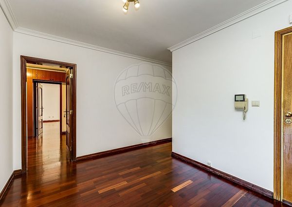 Apartamento T3 em Lisboa