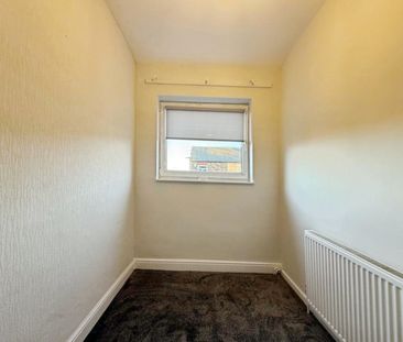 2 bedroom House To Let - Photo 3