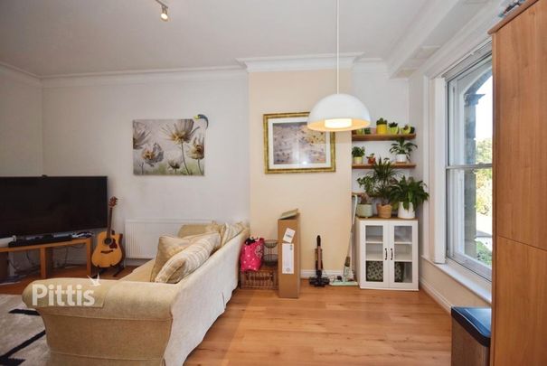 2 bedroom duplex to rent - Photo 1