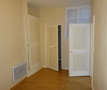 Location Appartement 2 pièces 26m² ORLEANS 45000 - Photo 3