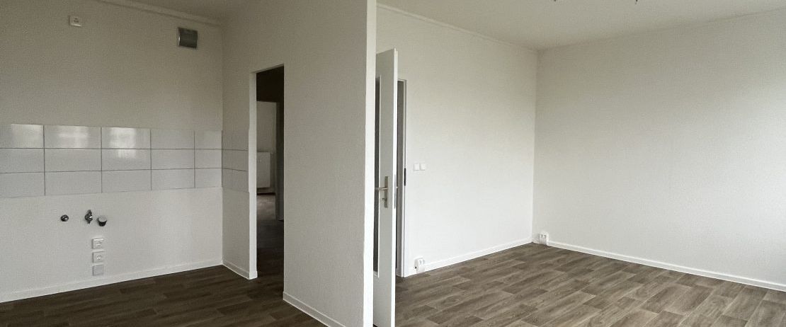 4-Raum-Wohnung – zentral, modern u. bezugsfertig - Foto 1