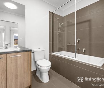 Kiss the Blarney Stone! - Photo 5