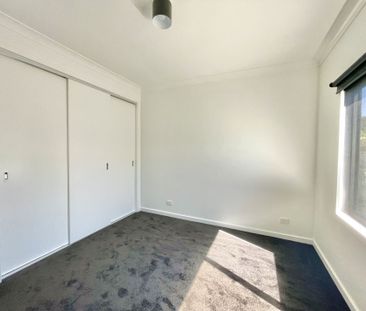 19 Pollock Avenue Traralgon VIC - Photo 3