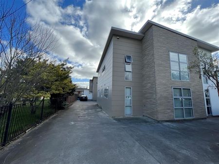 Semi-Furnished Studio - Photo 5