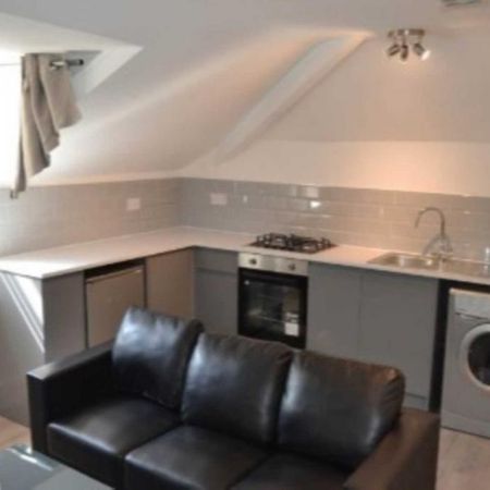 1 bedroom flat to rent - Photo 3