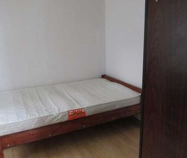 Apartament de inchiriat 3 camere, 47 mp, mobilat modern, zona Big - Photo 4