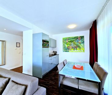 Modern and furnished apartment – temporary living made easy - Photo 6