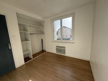 Location Appartement 4 pièces 64m² TOULOUSE 31400 - Photo 4