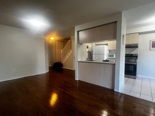 For Lease - 1240 Westview Terrace Unit# 29, Oakville, Ontario - Photo 1