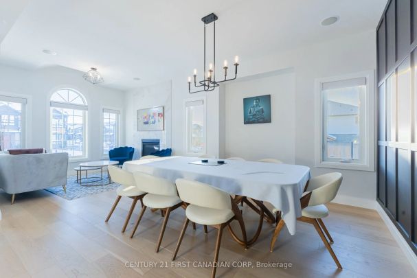 828 Kleinburg Drive #Upper - Photo 1