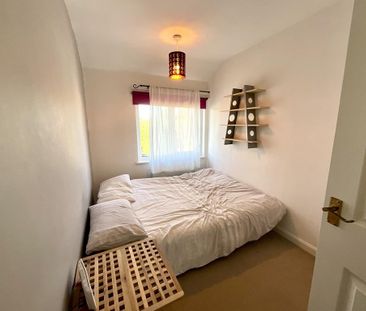 3 bedroom semi-detached house to rent - Photo 4