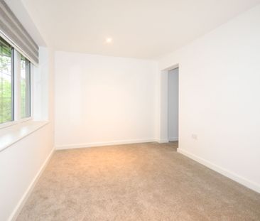 2 bedroom flat to rent, - Photo 1