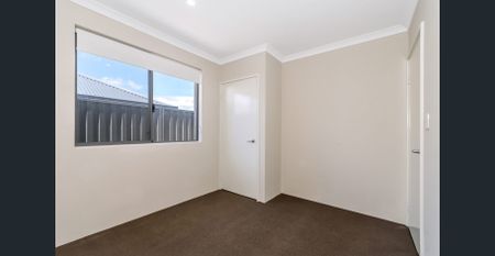 11B Lambent Terrace, Baldivis, WA 6171 - Photo 3