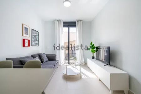 Alquiler de piso en Calle Braulio Moreno, 1 - Photo 2