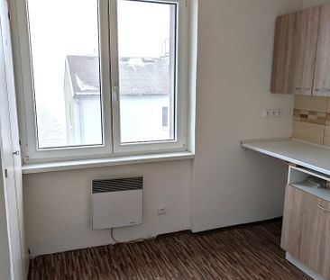 Pronájem bytu 1+1 36 m² - Photo 1