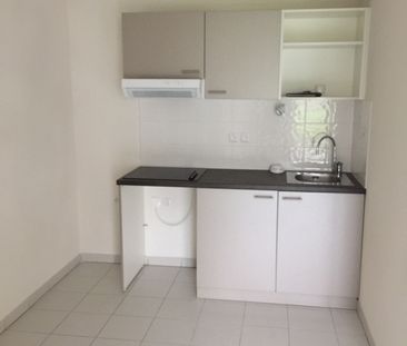 Location Appartement 3 pièces 60m² - Photo 2