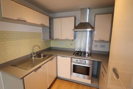 Brunel House - St James Road, Property for rent - Photo 3