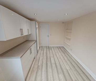 1 bedroom detached house share to rent - Photo 3