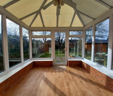 3 bedroom terraced house to rent - Photo 1