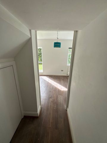 Studio Flat, Abercorn Road Annexe, NW7 - Photo 4