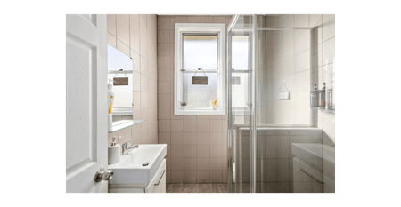 Comfortable Three-Bedroom Home in Convenient Warrawong Location - Photo 4