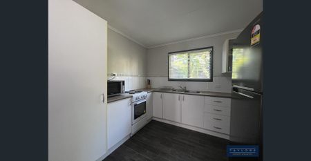 2 Bedroom Home Close to Cannonvale Beach - Photo 5