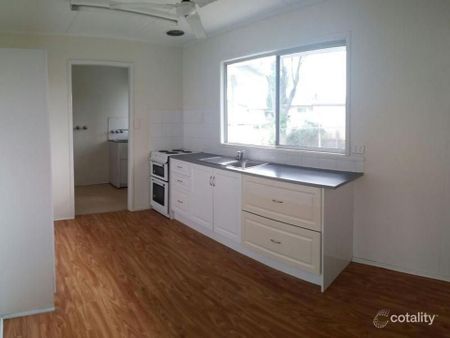 3 Bedroom Home Close to Hospital - Photo 5