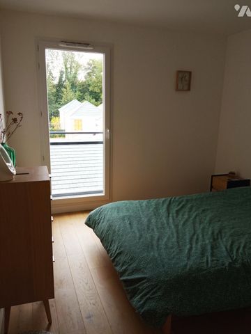 Dans résidence récente et sécurisée, un appartement de type F3, comprenant - Photo 2
