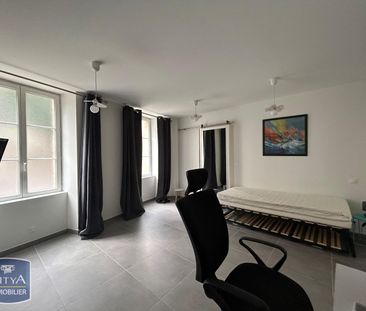 Location Appartement 1 pièce 23m² BRIVE LA GAILLARDE 19100 - Photo 1