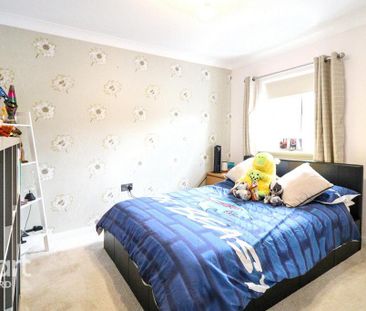 3 bedroom end of terrace house to rent - Photo 6