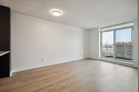 Battery Park Lofts , #812 - Photo 5