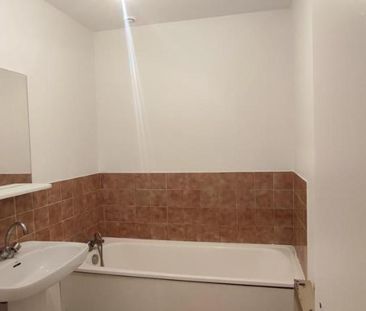 Loue Appartement à Châlons-en-Champagne - Photo 3