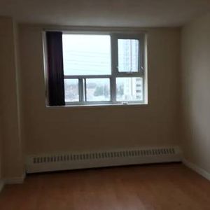 3 Bedroom Condo for rent - Photo 2