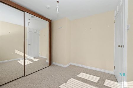83 Benview Park, Belfast, BT14 8HU - Photo 4